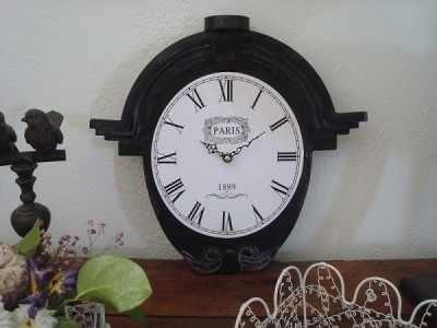 horloge noire Richelieu de decoacoeur.com