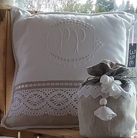 dentelle-et-poeline-creations-coussin