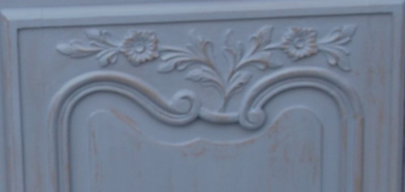 detail porte shabby gris bleu et taupe